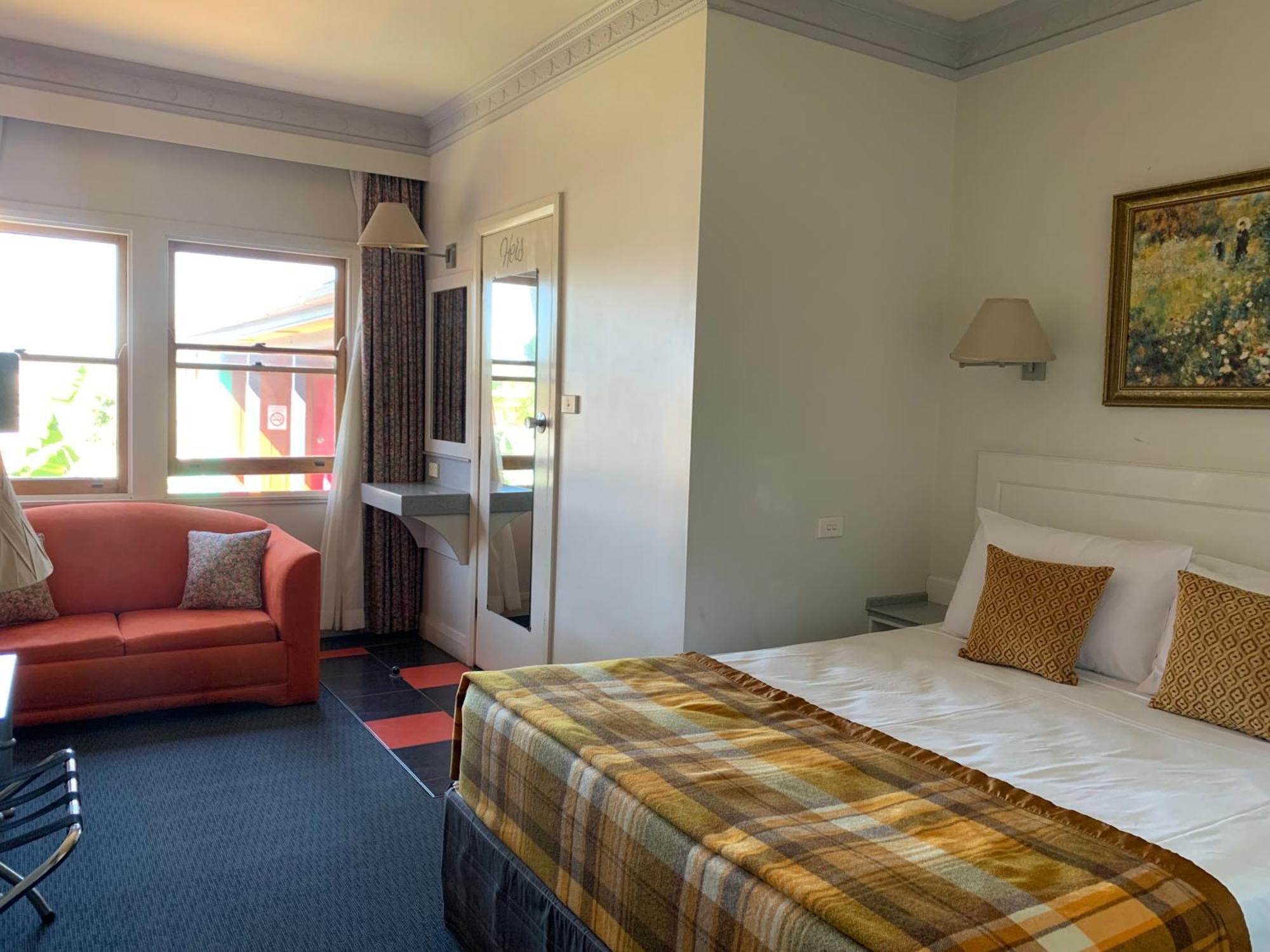 Moruya Monarch Hotel Εξωτερικό φωτογραφία