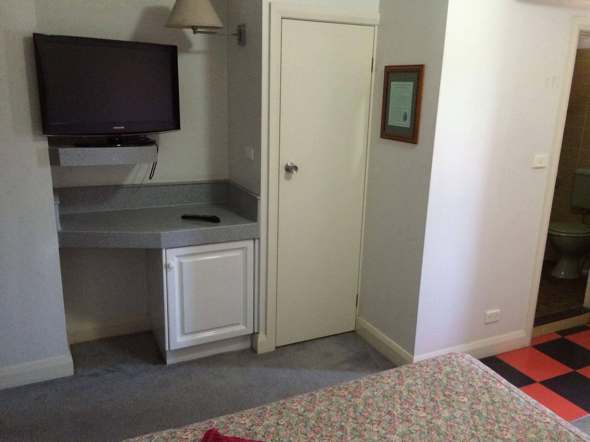 Moruya Monarch Hotel Εξωτερικό φωτογραφία